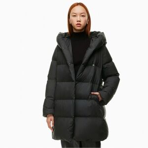 Aritzia Babaton Black Duvet Puffer